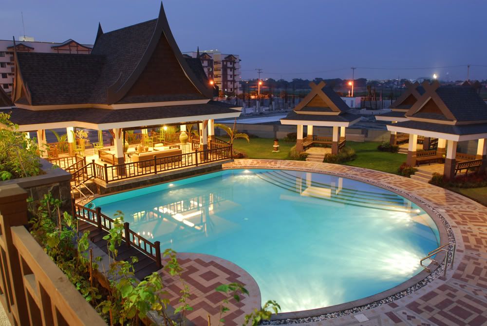 leisure pool
