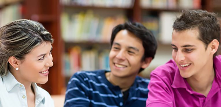 photo studentsinlibrary_zps93de5100.png
