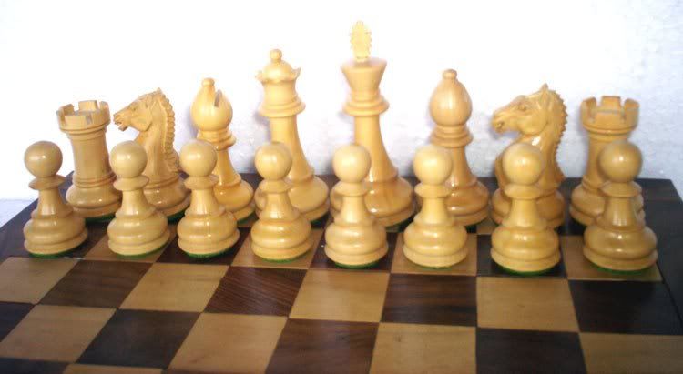 Staunton Chess Set