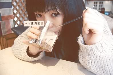 http://i1008.photobucket.com/albums/af206/Ireoke/KimHyeRi58.jpg
