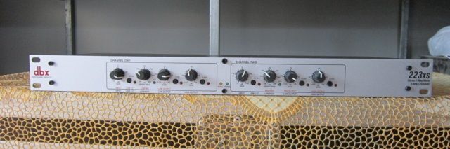 Cung Cấp Âm Thanh Sân Khấu - Nhạc Cụ - Linh Kiện Nhập Khẩu