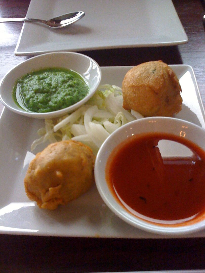 Fabulous Aloo Bonda from Jai-Ho Fabulous Aloo Bonda from Jai-Ho