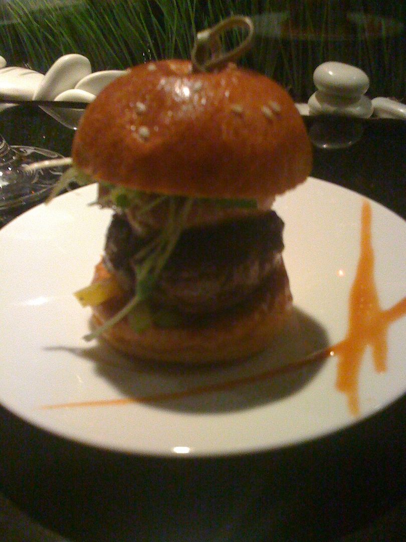 Slider With Foie Gras from L'Atelier de Joël Robuchon Slider With Foie Gras from L'Atelier de Joël Robuchon