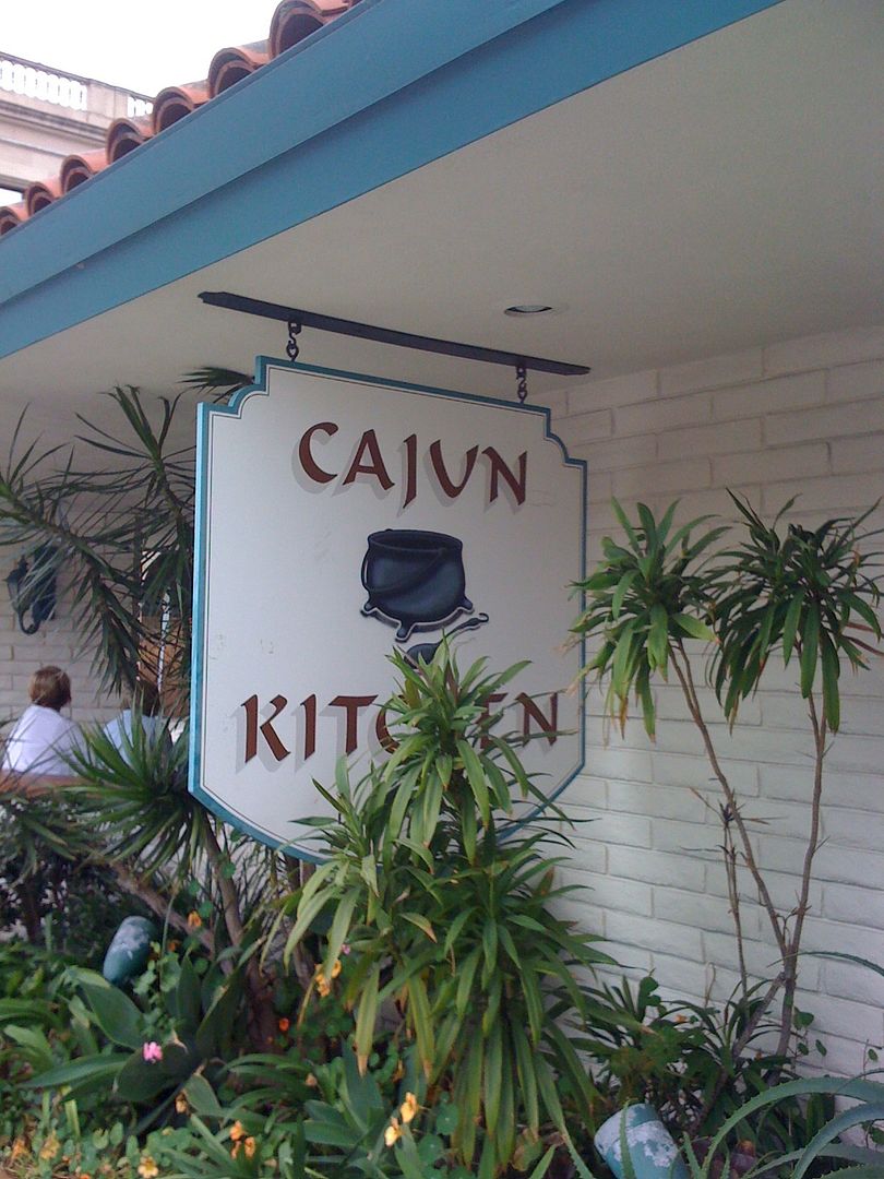 Less than mediocre breakfast served here Less than mediocre breakfast served here