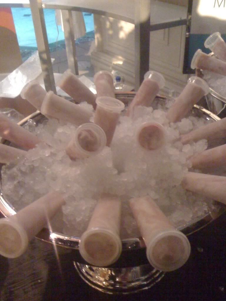 Sangria Push Pops from Silk Road at 2010 Vegas Uncork'd Grand Tasting Sangria Push Pops from Silk Road at 2010 Vegas Uncork'd Grand Tasting