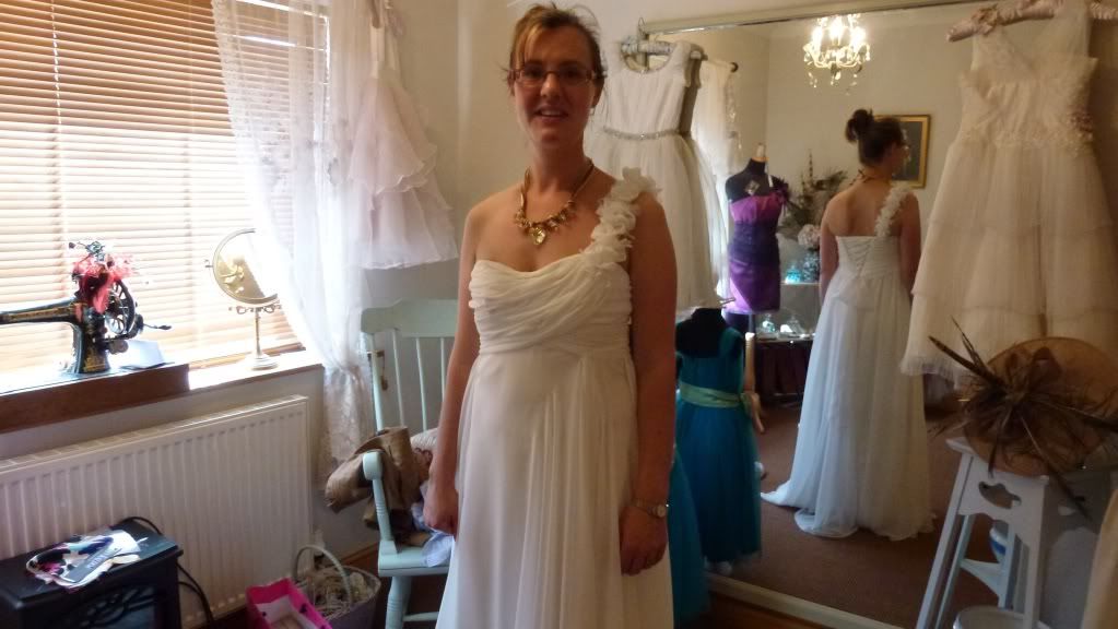 Dress1.jpg